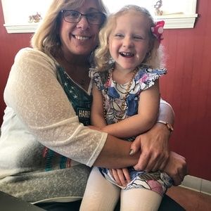 Meet your Posher, Deb